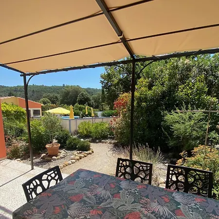 Le Petit Paradis Provencal Apartment *