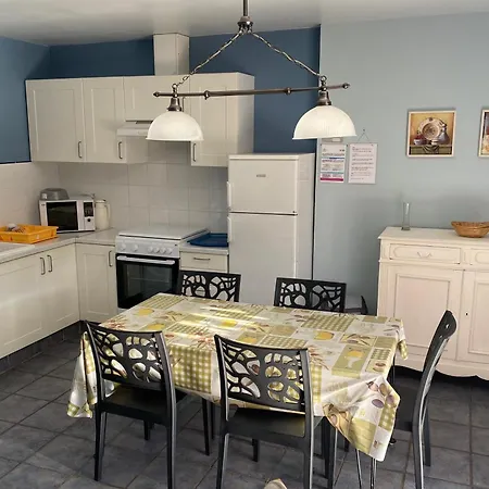 Apartment Le Petit Paradis Provencal